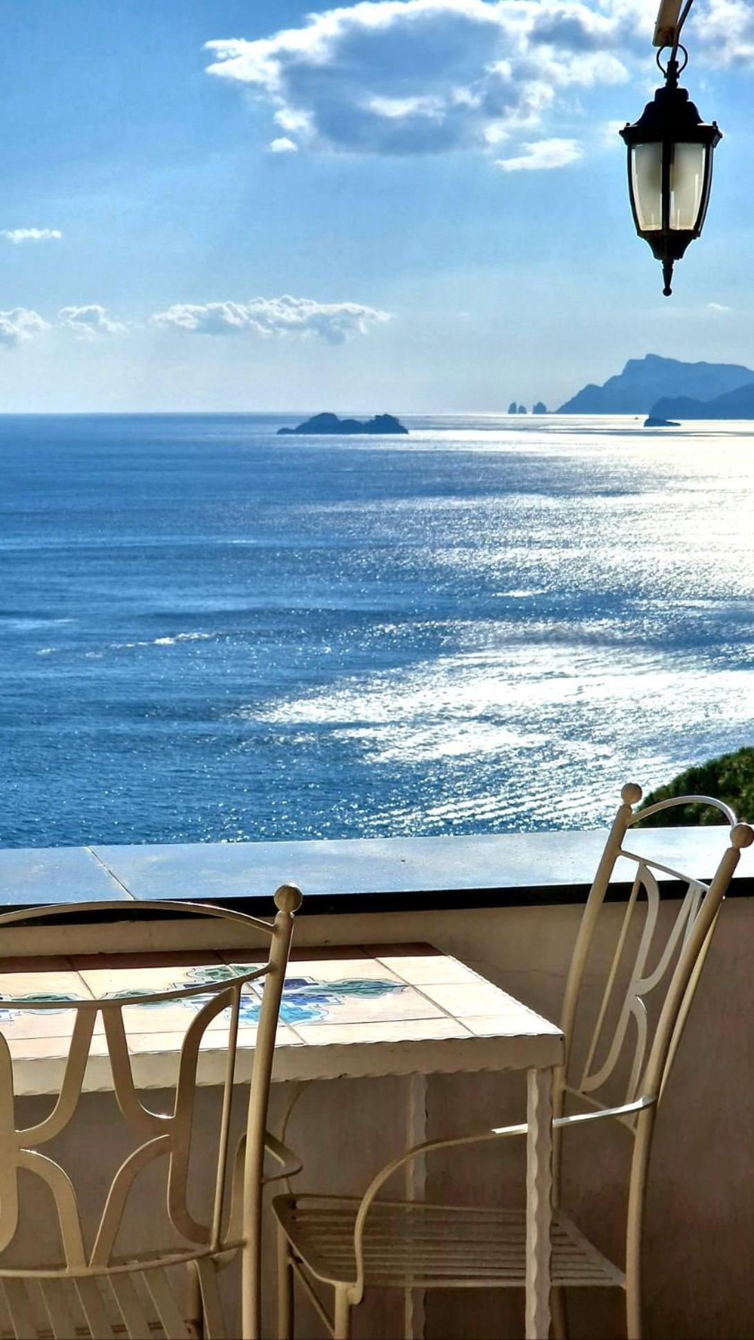 Casa Ambrosia, Praiano - Amalficoast Екстериор снимка